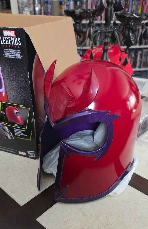 Marvel Legends Magneto Helmet - X-Men '97 Edition - photo 3