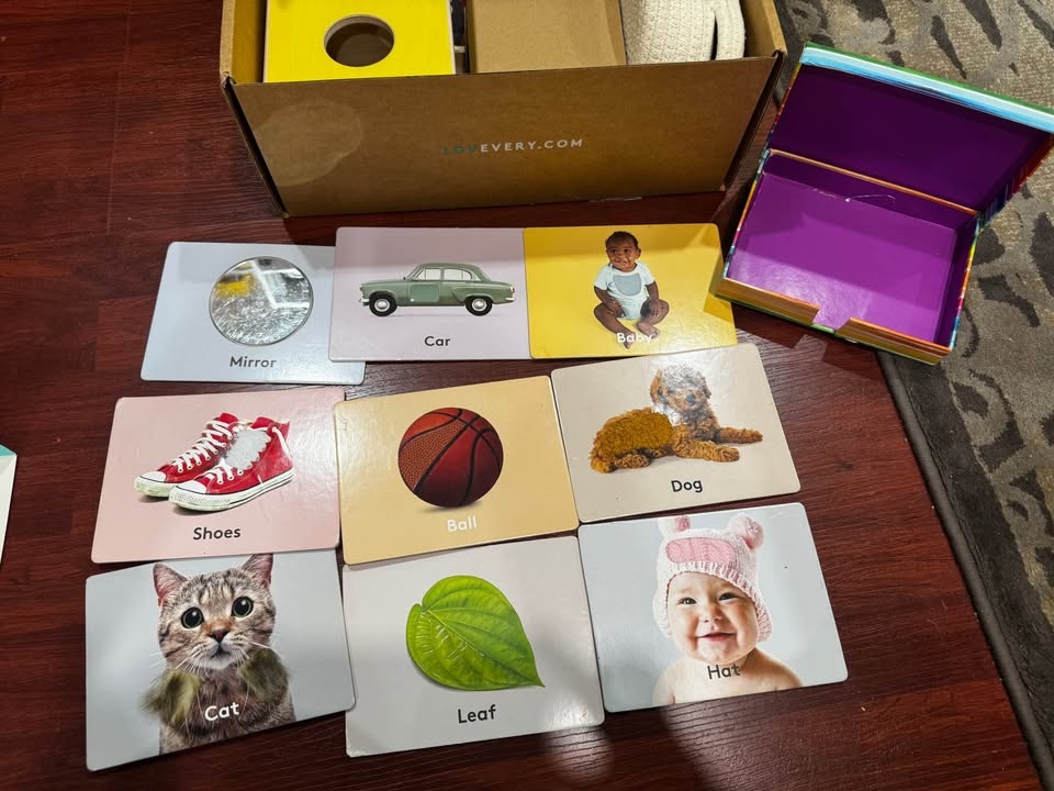 Lovevery "Inspector" Play Kit for 7-8 Month Olds - photo 3