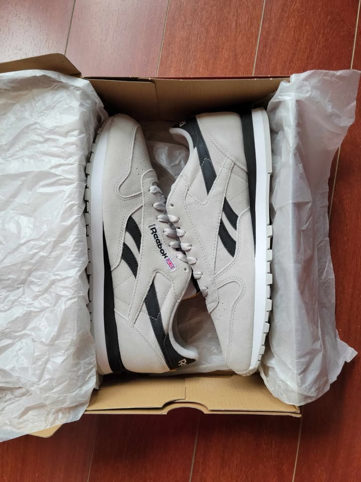 Reebok Classic Leather Shoes - Light Grey/Black - photo 2