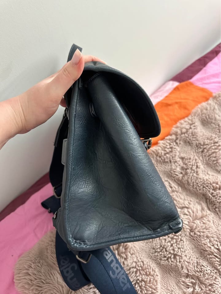 Leather backpack unisex - worn couple times - excellent conditio - photo 3