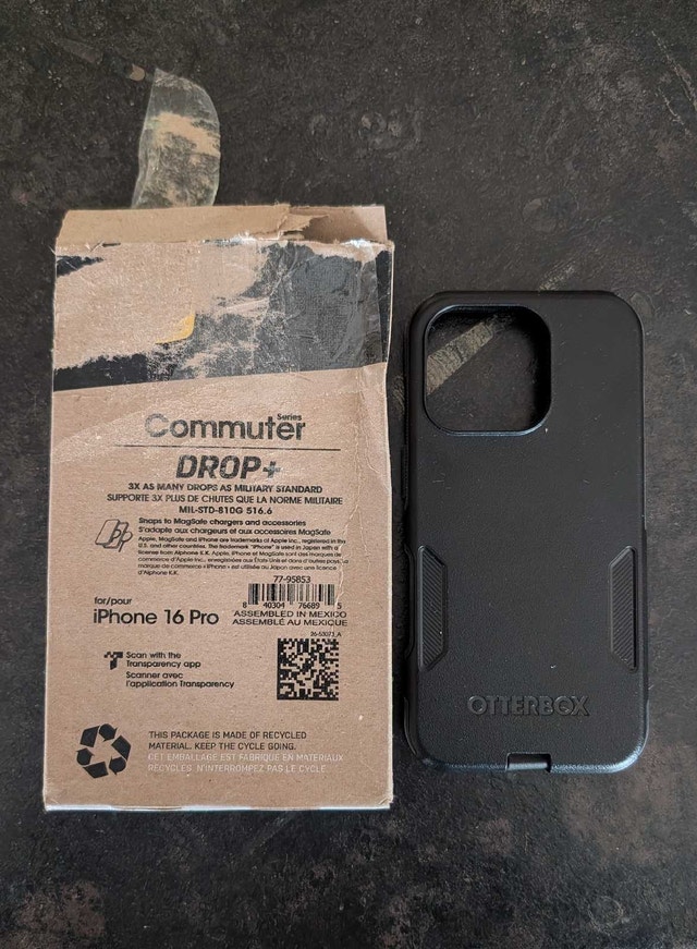 iPhone 16 Pro OtterBox Commuter Case - photo 3