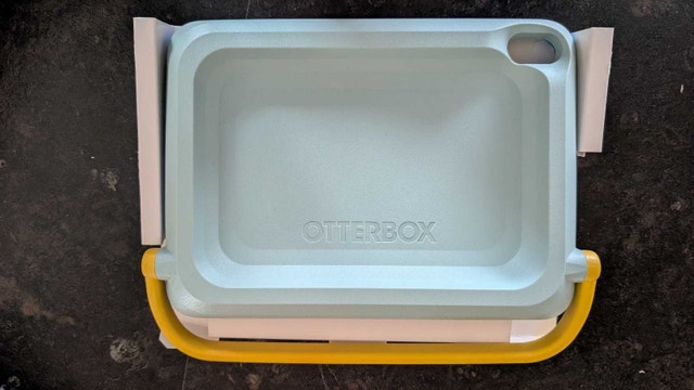 iPad Generation 10 Otterbox Kids Case - photo 2