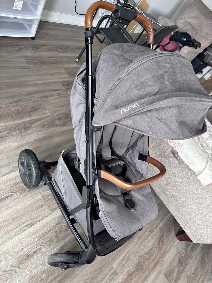 Nuna TAVO Next Stroller & PIPA rx Car Seat Travel System