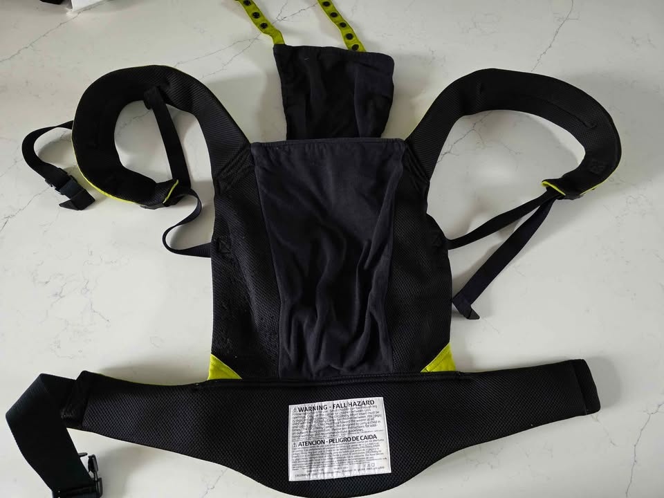 Ergobaby Carrier – Lightweight & Supportive - photo 3