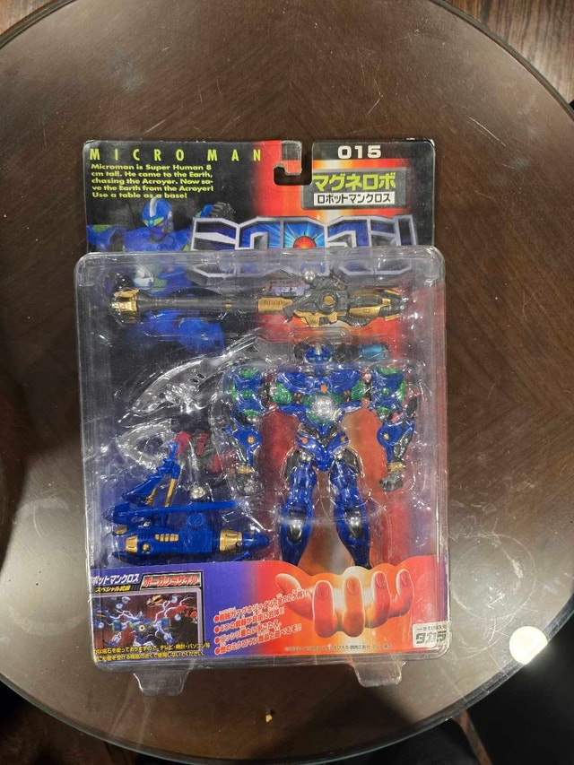 Microman Magne Robo 015 Robotman Cross Action Figure
