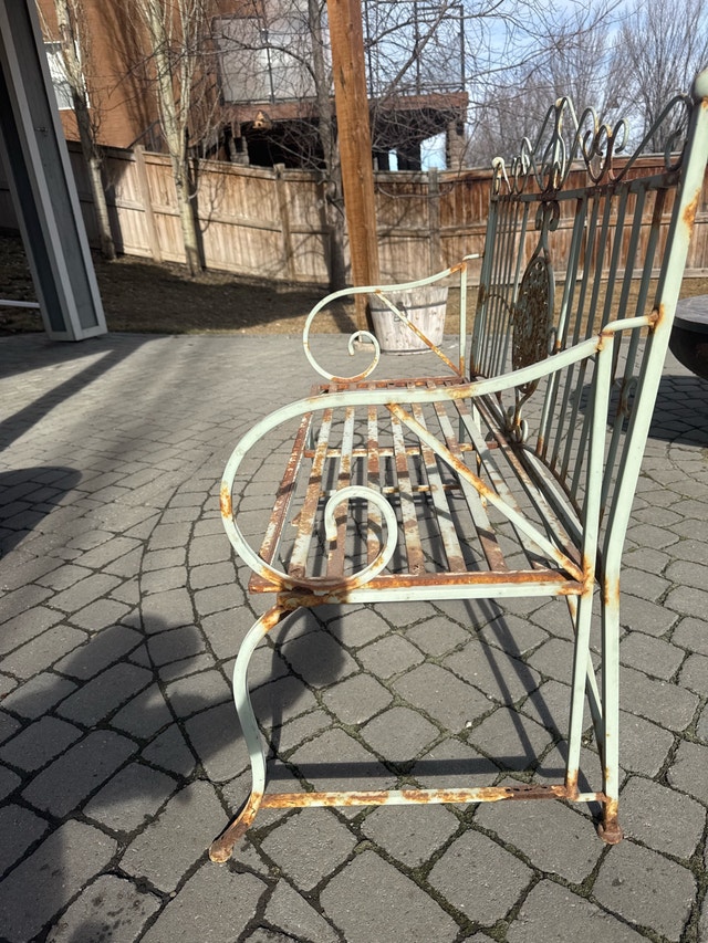 metal bench seat - photo 2