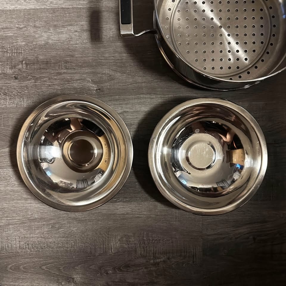 Small stainless steel bowls set