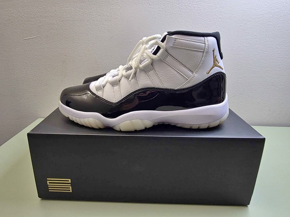 Jordan 11 Gratitude