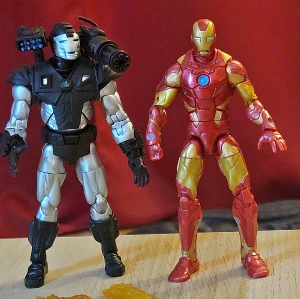 Iron Man and War Machine - Marvel Legends