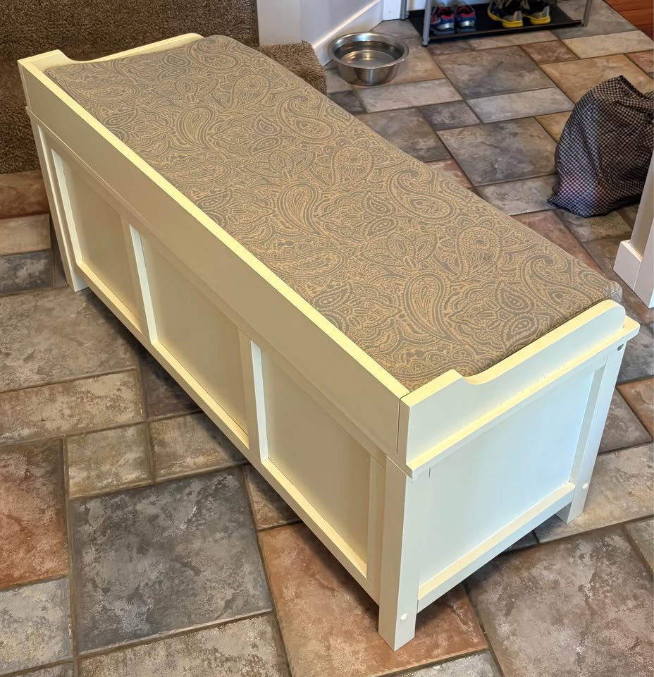 Bench with Storage - photo 2