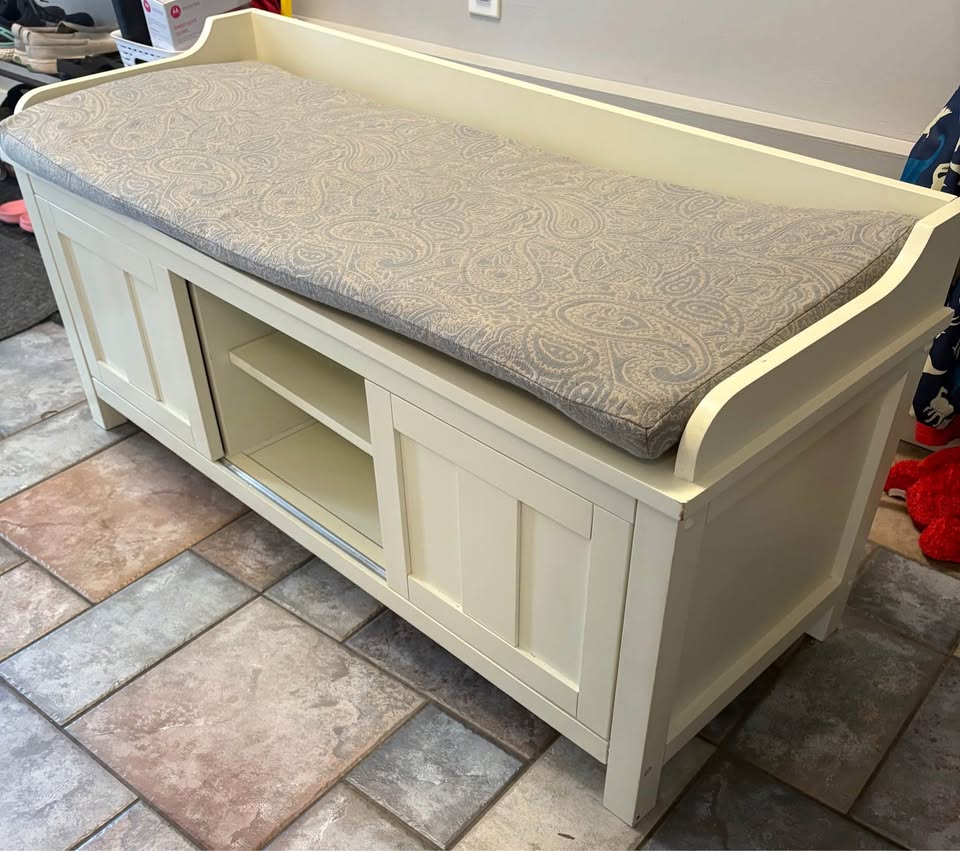 Bench with Storage - photo 3
