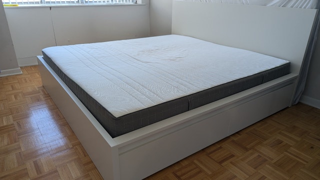 IKEA King Bed with 4 Storage Boxes & Mattress