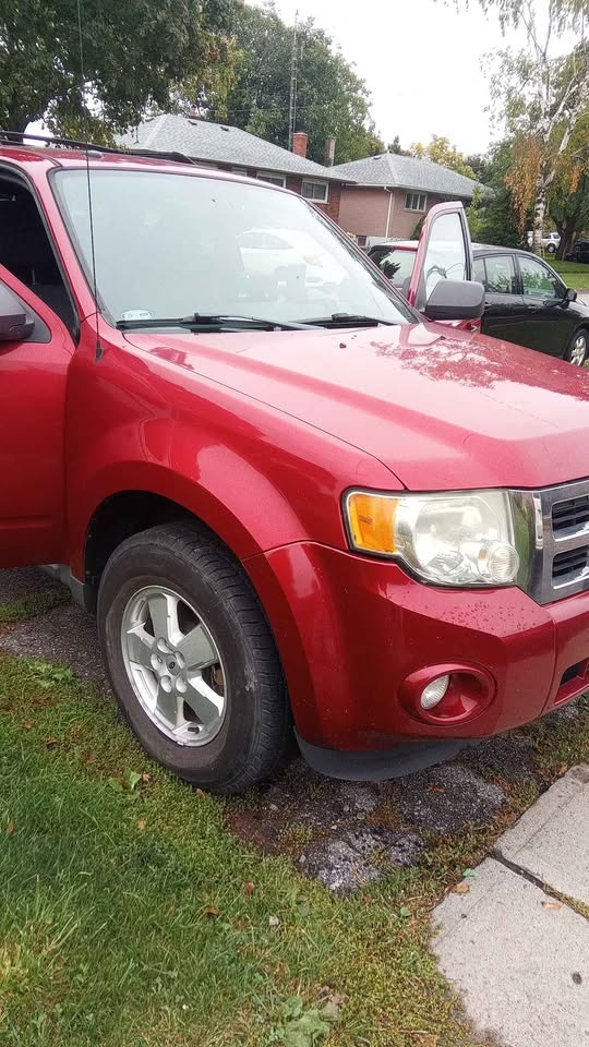 2012 Ford Escape SUV with Trade in option - photo 2