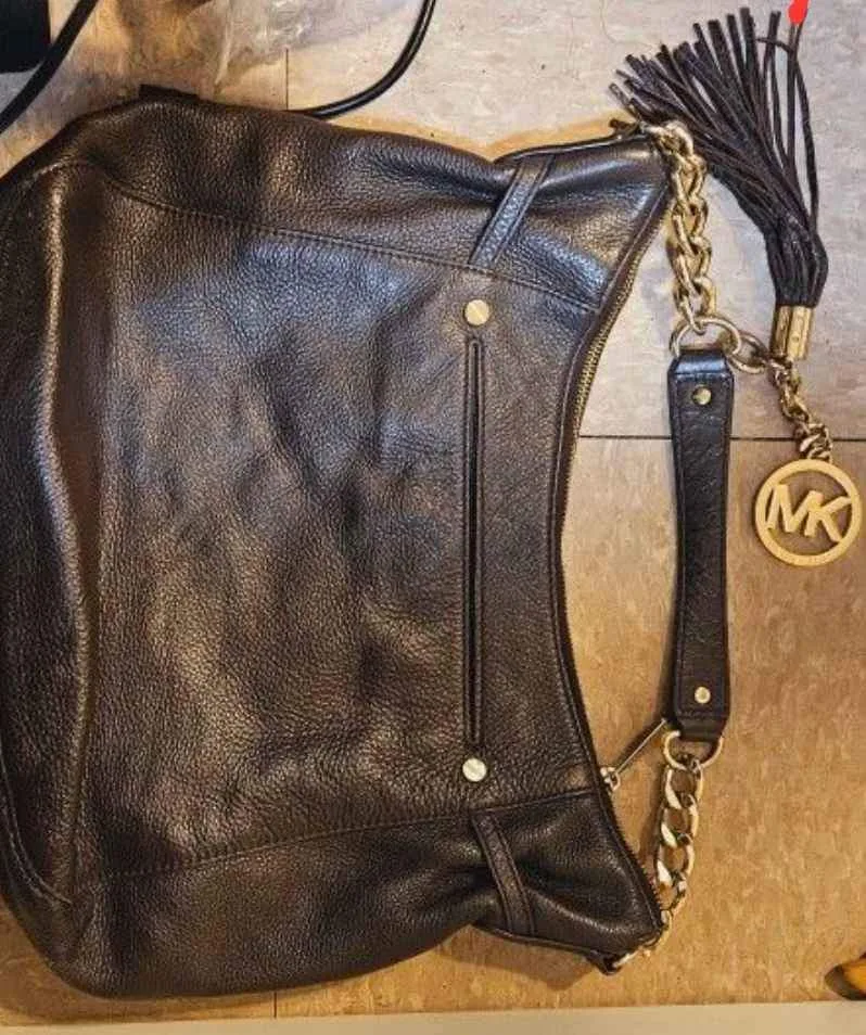 Michael kors brown hand bag image indicator(2)