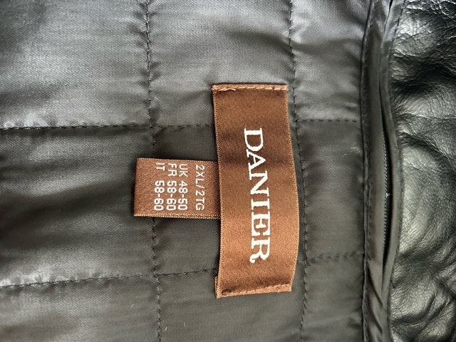 Danier Leather Jacket - photo 3