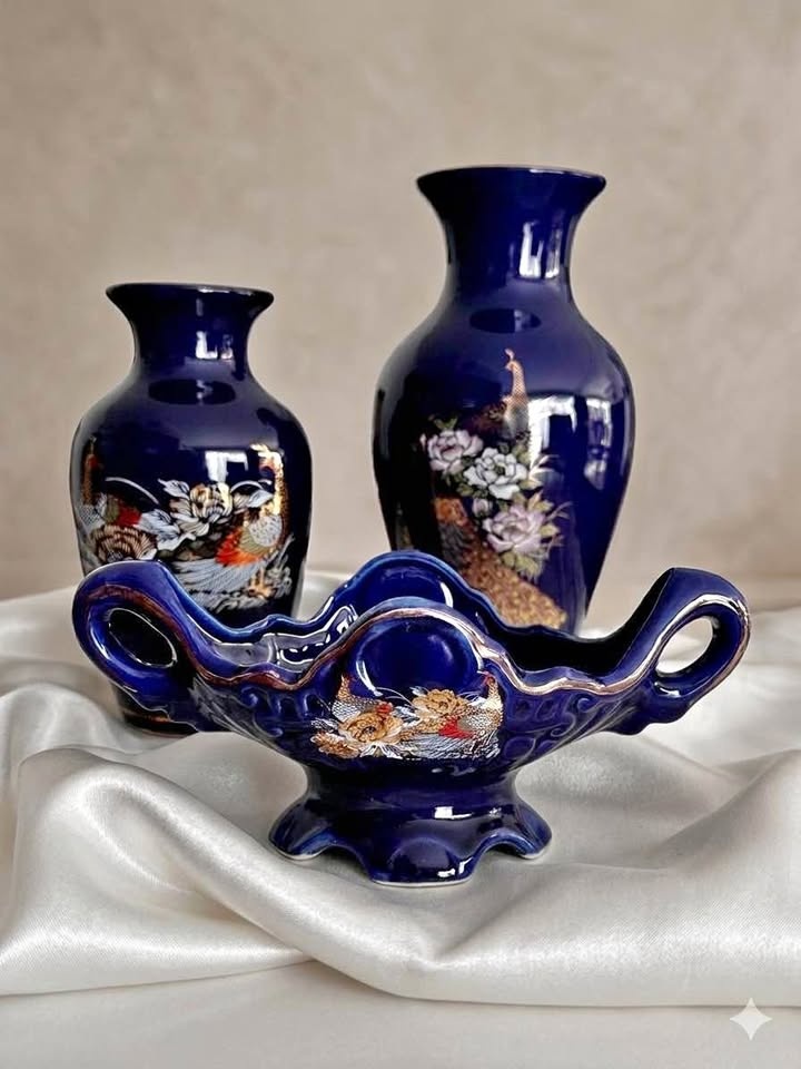 Vintage Japan Cobalt Blue Peacock Vase & Jewelry Dish Set