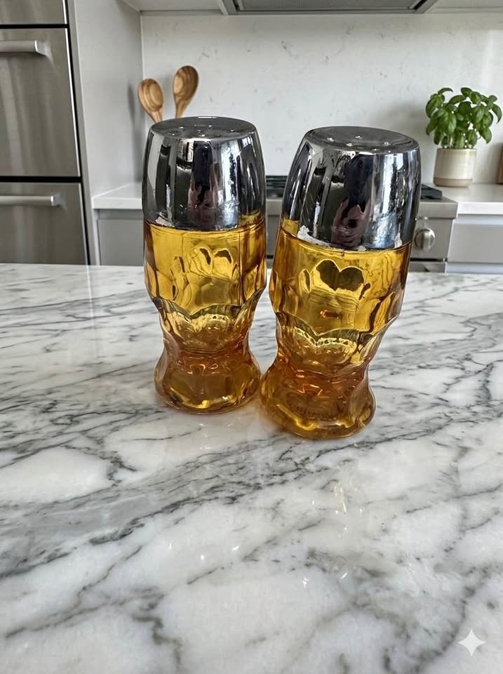 Vintage Amber Glass Beer Mug Salt Pepper Shakers Chrome Top MCM
