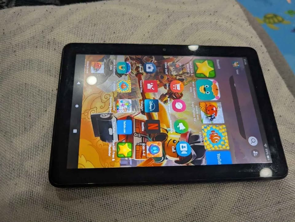 Fire HD 8 (12th Gen) Tablet with Kid-Proof Case - photo 5