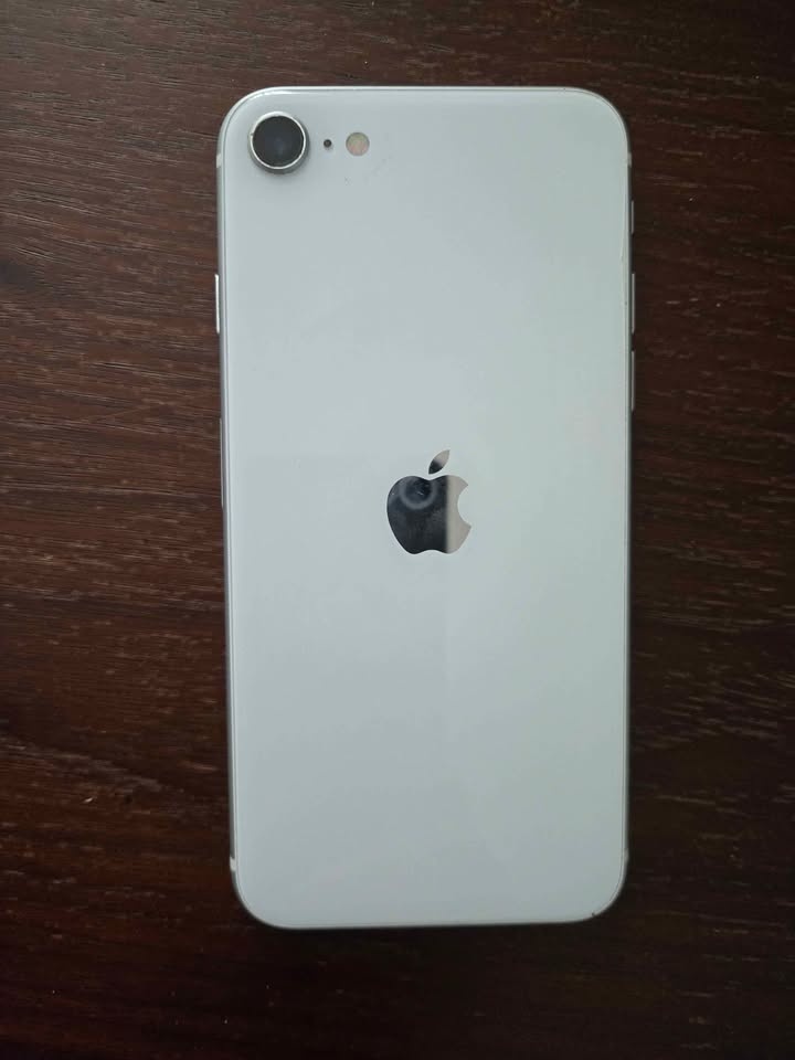 iPhone SE 2nd gen - 64 GB - photo 2