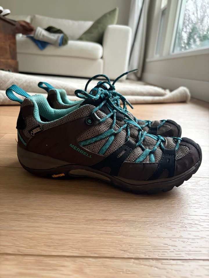 Merrell Women's Hiking Shoes | Size 7.5 Vibram Sole Trail Shoes - photo 4