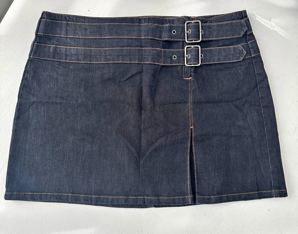 Jean mini skirt