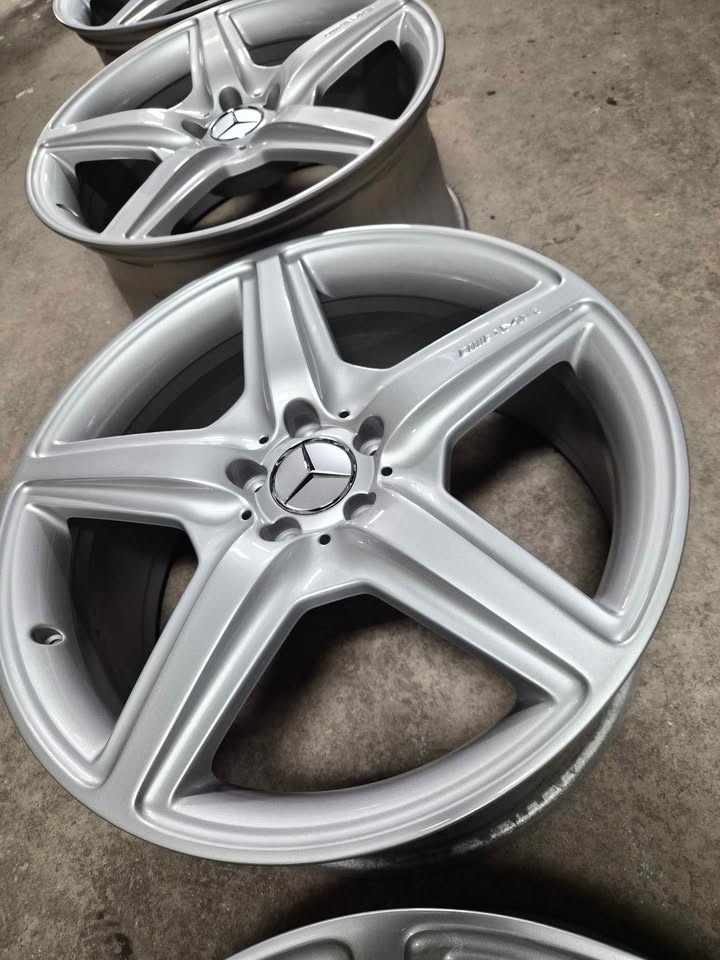 Mercedes Benz S63 AMG Rims - OEM - photo 2