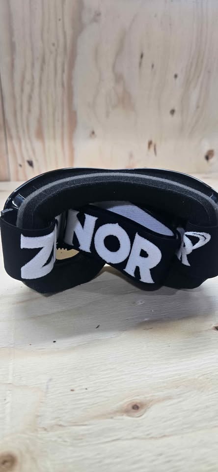 Zionor Anti-Fog Snow Goggles (Brand New) - photo 3