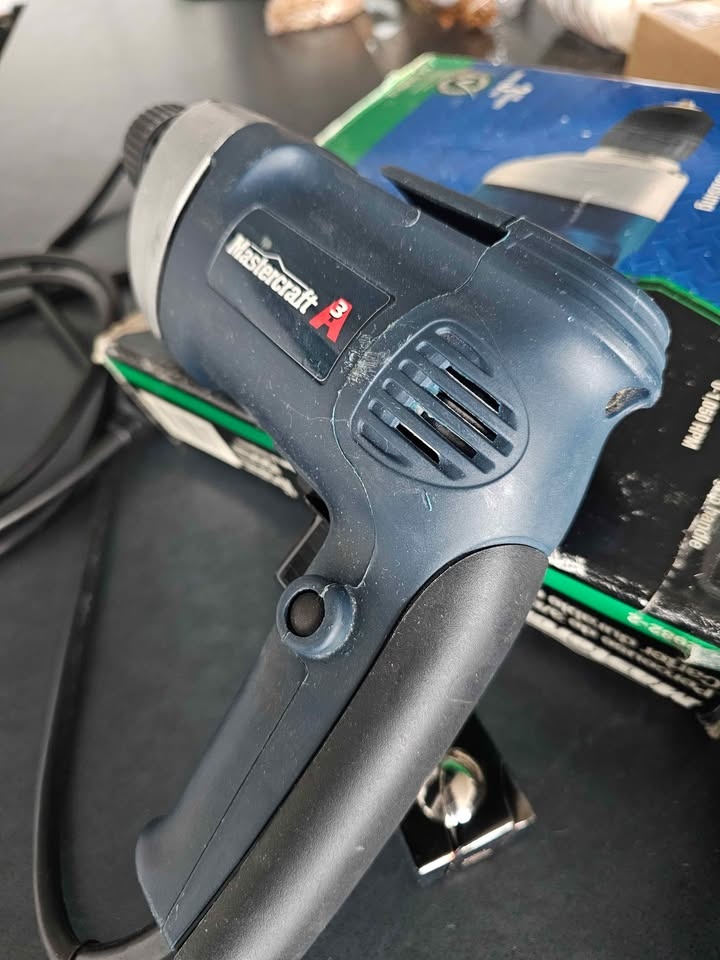 Mastercraft 4-Amp 3/8” Corded Driver Drill with Keyless Chuck - photo 4