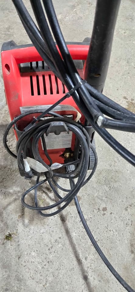 Tool Master Pressure Washer - 1015 PSI - photo 3