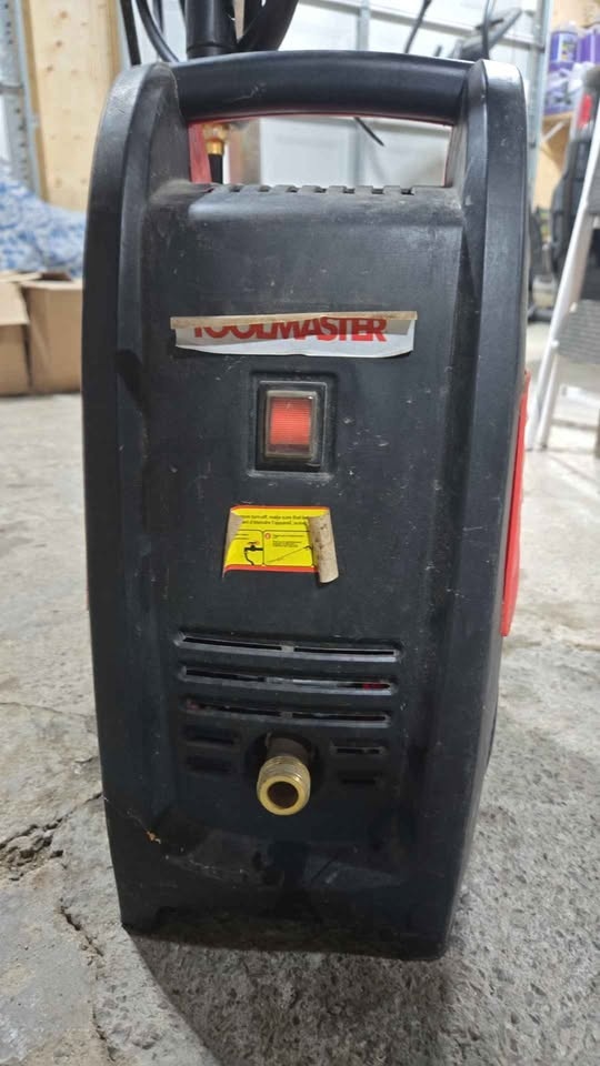 Tool Master Pressure Washer - 1015 PSI - photo 5