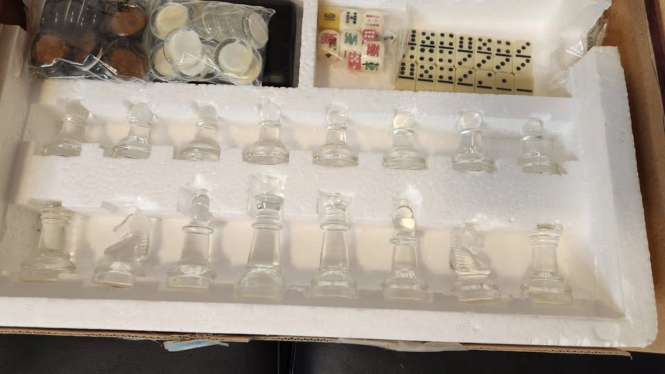 6-in-1 Games Set: Chess, Checkers, Cards, Dominoes, etc. - photo 5