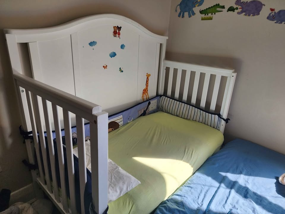 Crib 4 in 1 - photo 2