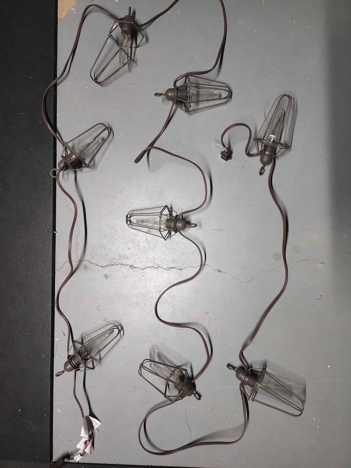 Outdoor lights - photo 2