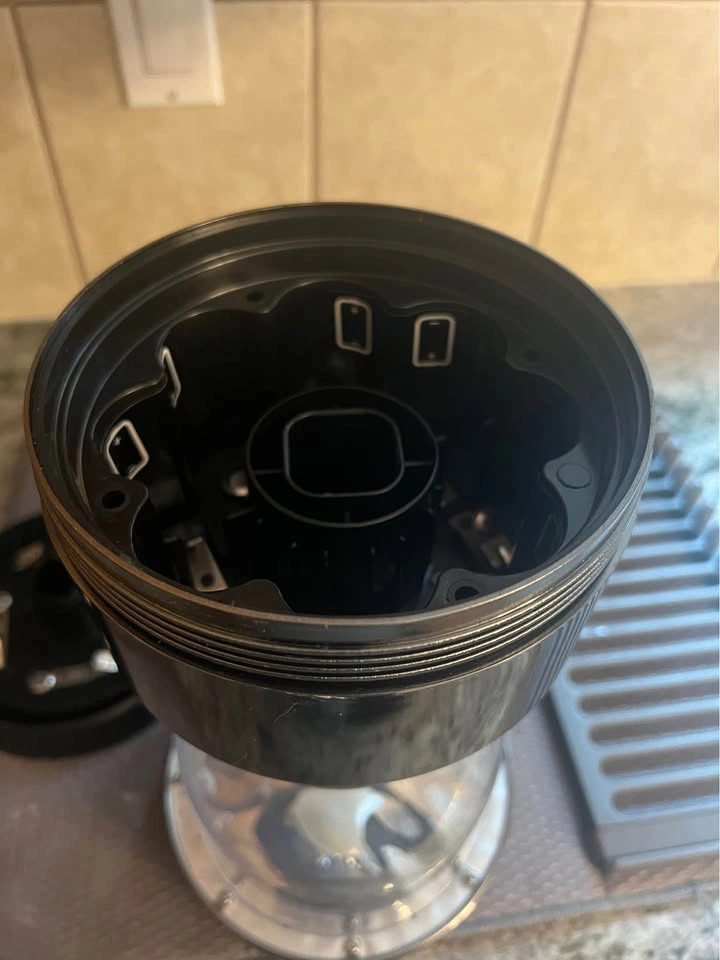GE D Battery Powered Camping Lantern - photo 5