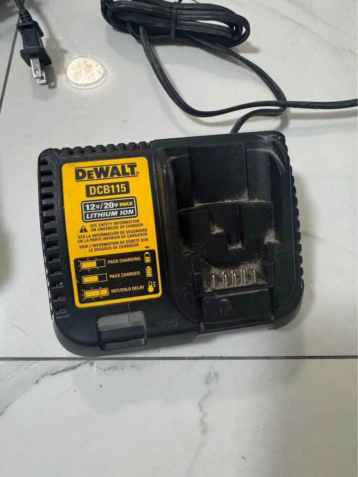 DeWALT Chargers - photo 4