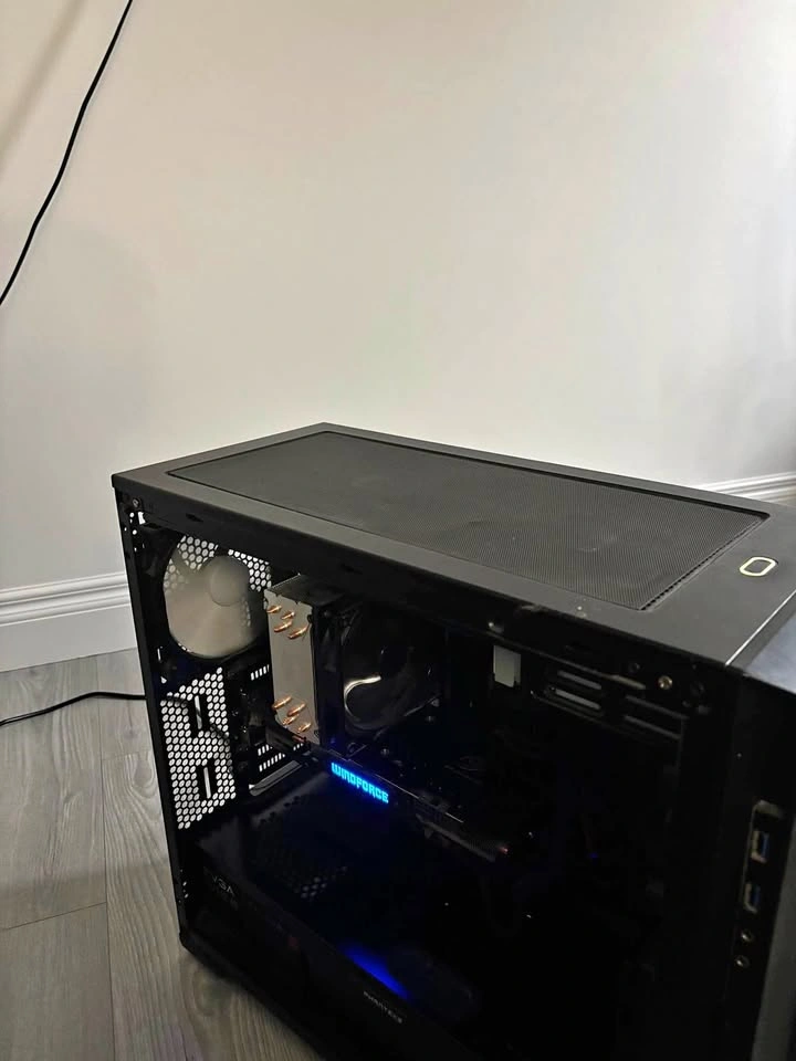 Gaming PC - i7 5th Gen - GTX 970 - 16GB RAM - Enthoo Pro M