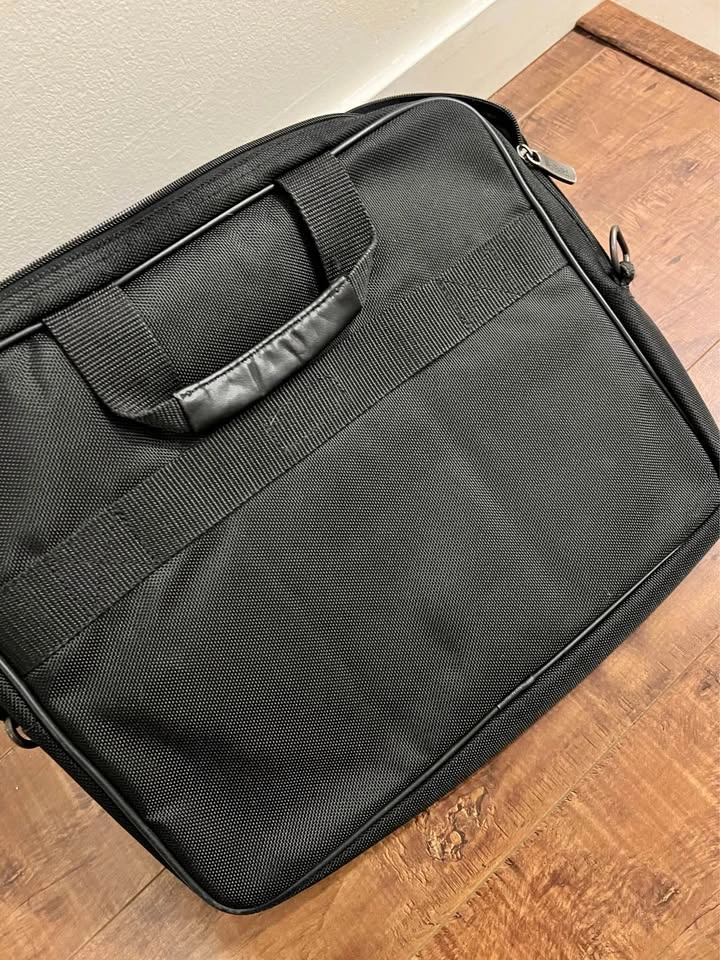 Laptop bag (up to 16.6”) - photo 4
