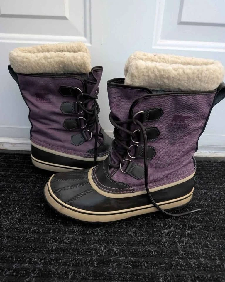 Sorel Women's Boots 8