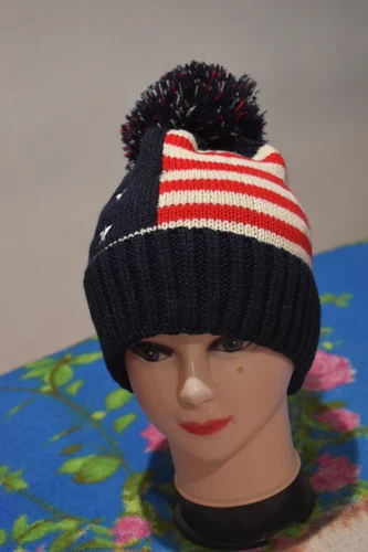 Unisex hat embroidered with NYC One Size