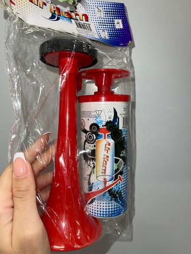 Jumbo Air Horn Pump Hand Push Loud Noise Maker - photo 3