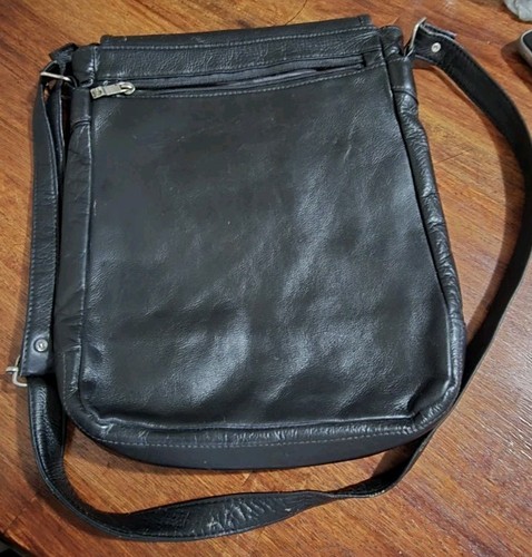 Vintage EKA Black Leather Shoulder Bag - Unisex - photo 2