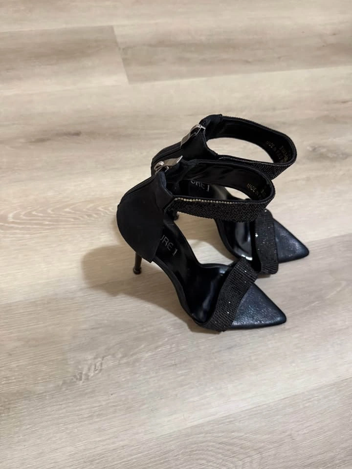Black Kenneth Cole Reaction Ankle Strap - photo 2