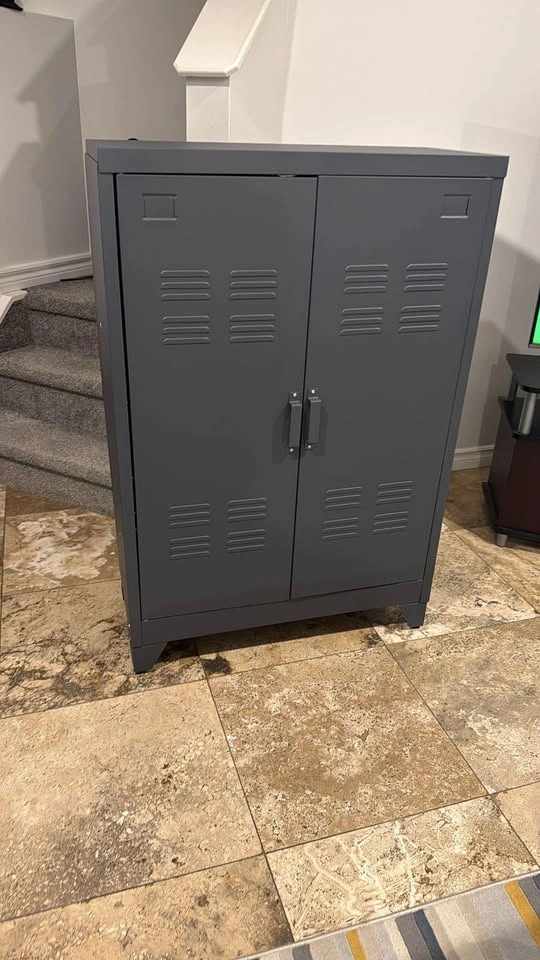Metal Storage Cabinet!! - photo 4