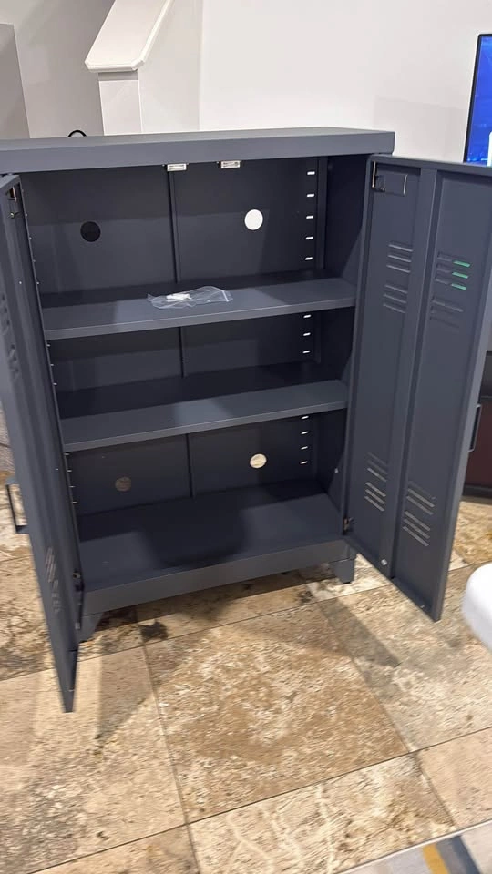 Metal Storage Cabinet!! - photo 5