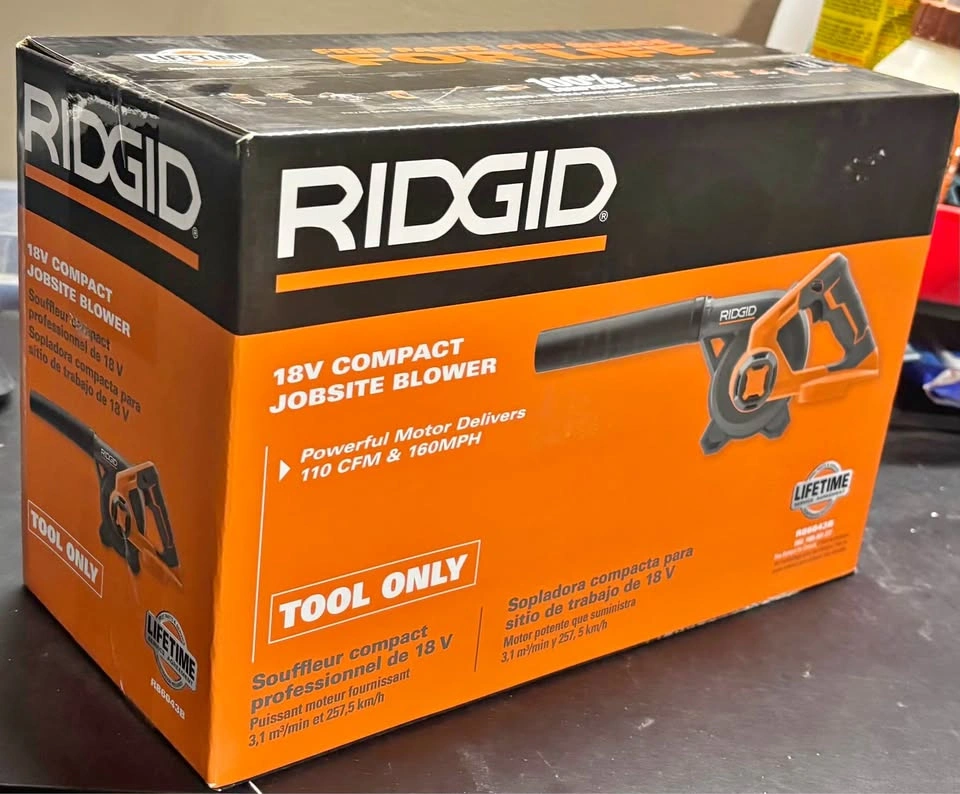 RIDGID 18V Compact Jobsite Blower R86043B