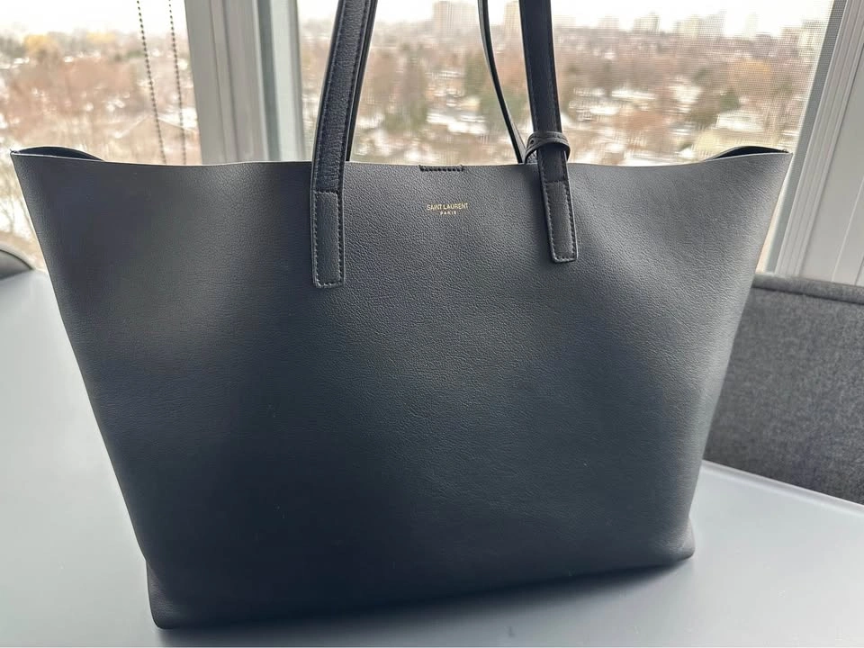Saint Laurent East West Shopping Tote - photo 3