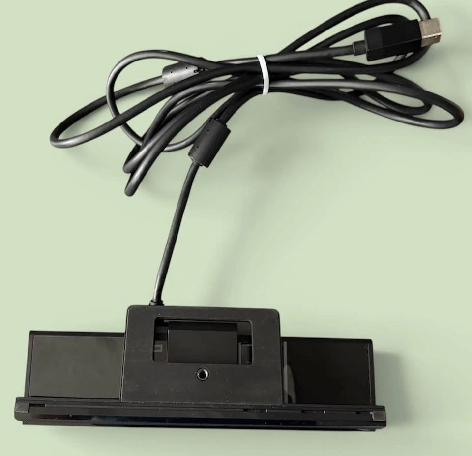 Xbox One Kinect Sensor Bar - photo 2