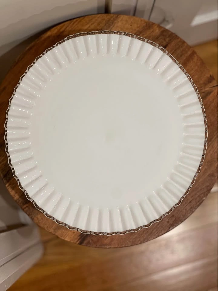 Vintage Fenton Silver Crest Milk Glass Cake Stand - photo 3