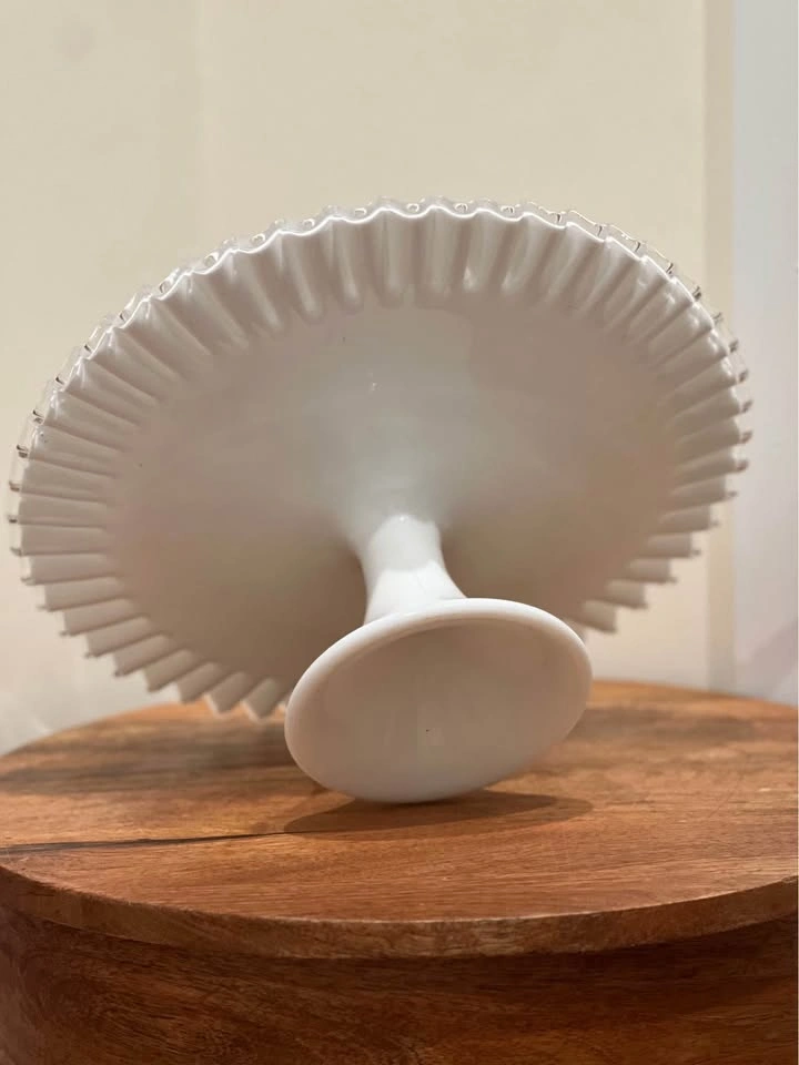 Vintage Fenton Silver Crest Milk Glass Cake Stand - photo 4