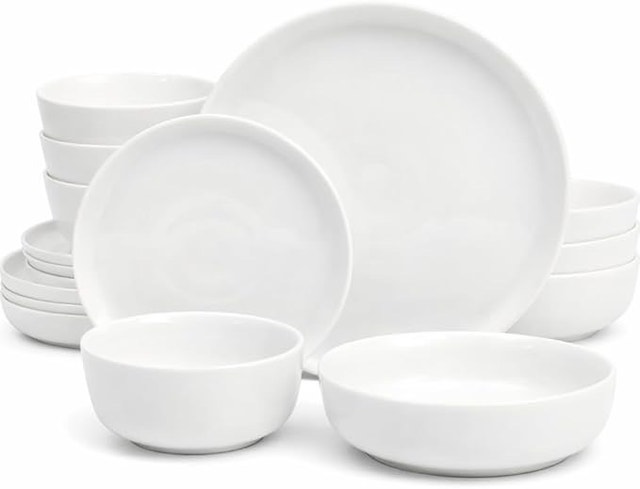 ⭐️Porcelain Dinnerware Set – 12 Pieces Chip & Scratch Resistant